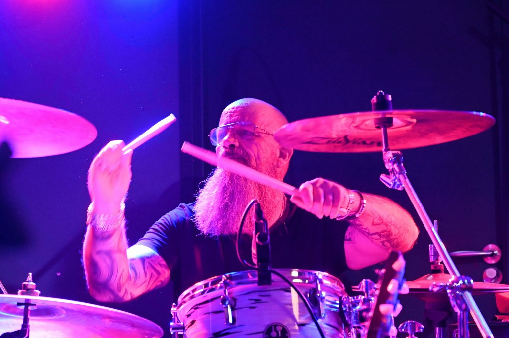 ../Images/10 jaar Ro's Barbershop 261.jpg